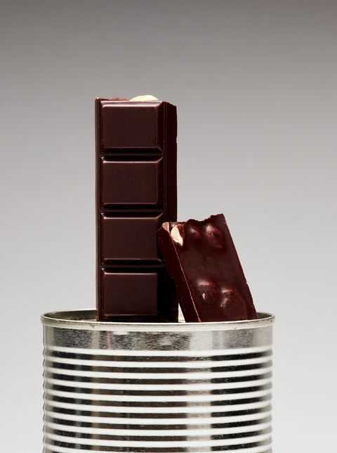 Pure chocoladereep met hele noten