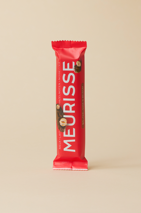 Barre de chocolat au Lait aux Noisettes Entières
